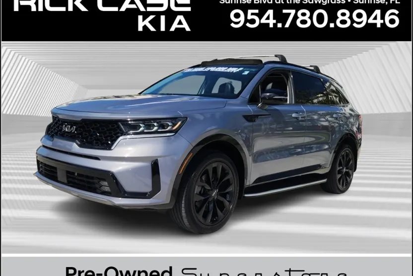 2022 Kia Sorento SX photo 1