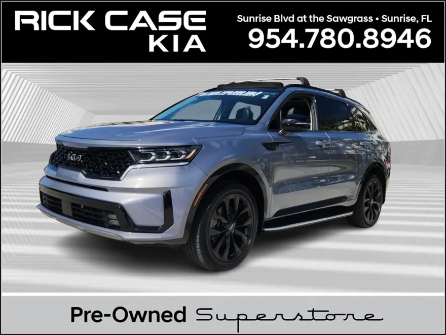 2022 Kia Sorento SX photo 1