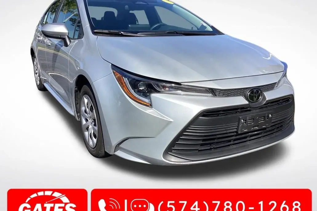 2024 Toyota Corolla LE photo 1
