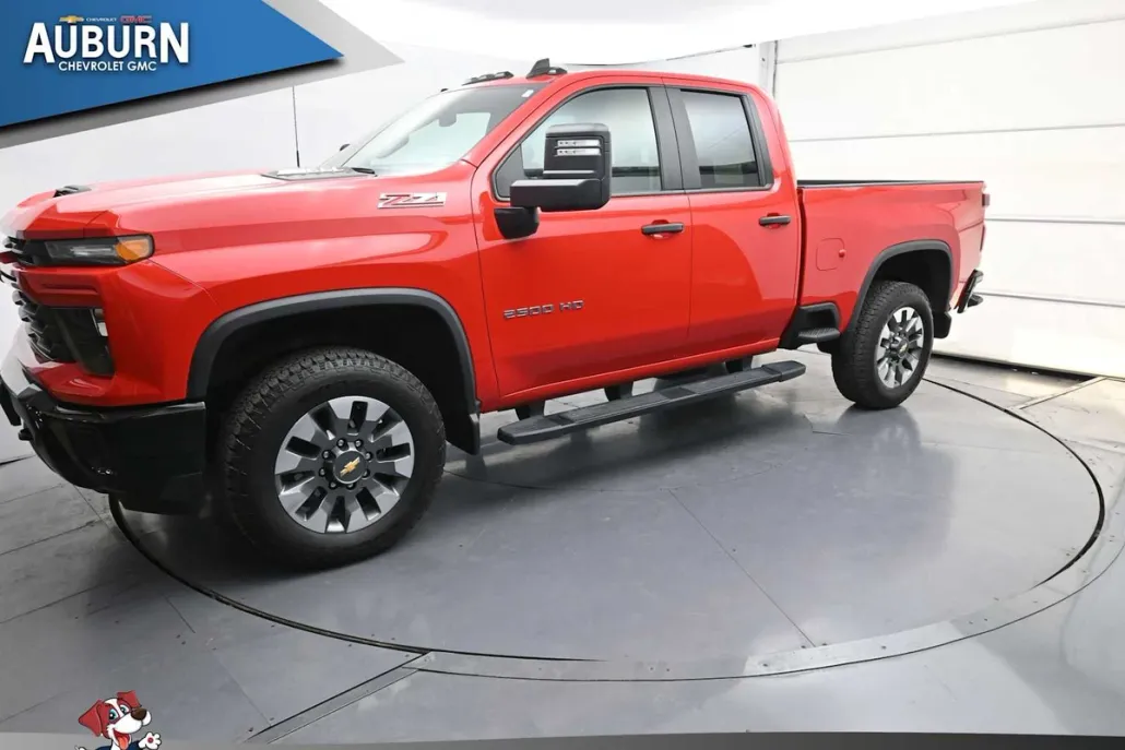 2024 Chevrolet Silverado 2500HD Custom photo 1