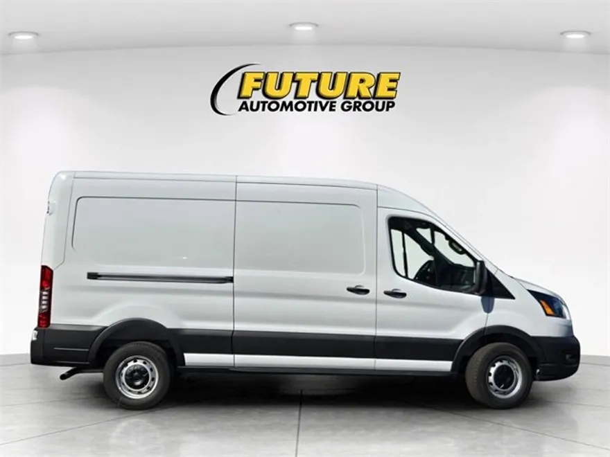 2025 Ford Transit Cargo Van photo 1