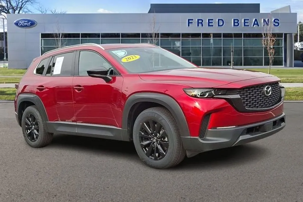 2023 Mazda CX-50 2.5 Preferred Plus photo 1