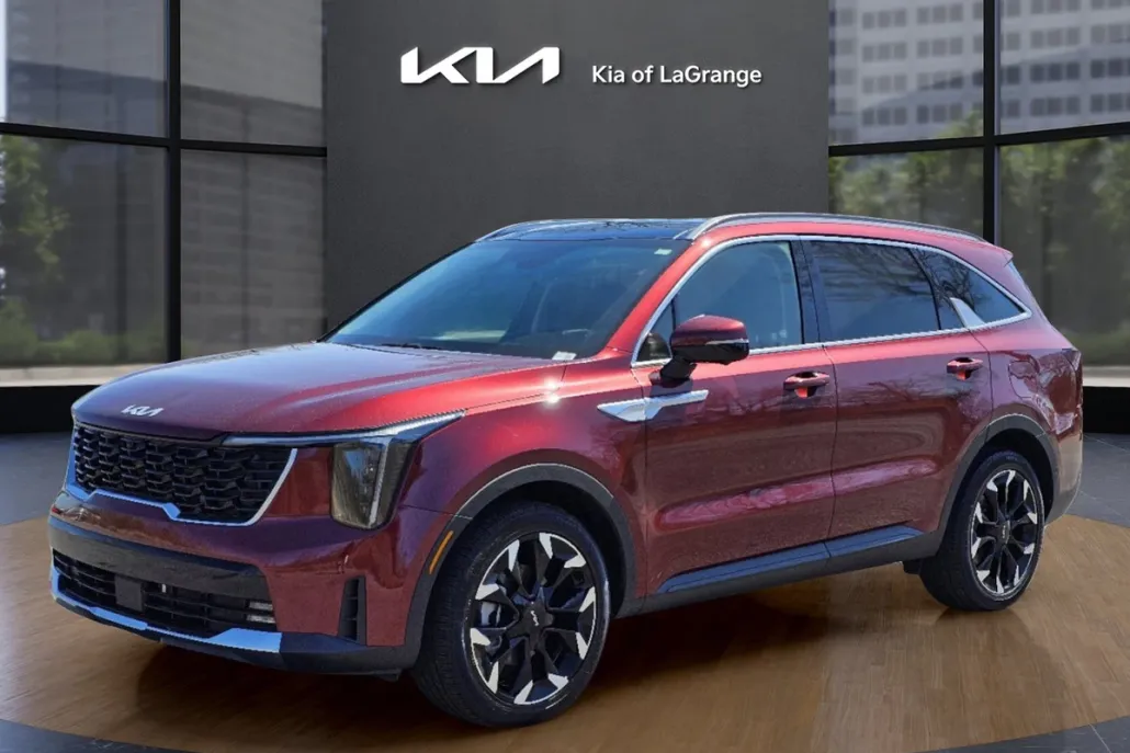 2025 Kia Sorento SX photo 1