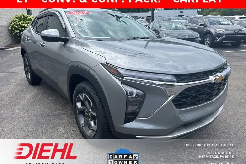 2024 Chevrolet Trax LT photo 1