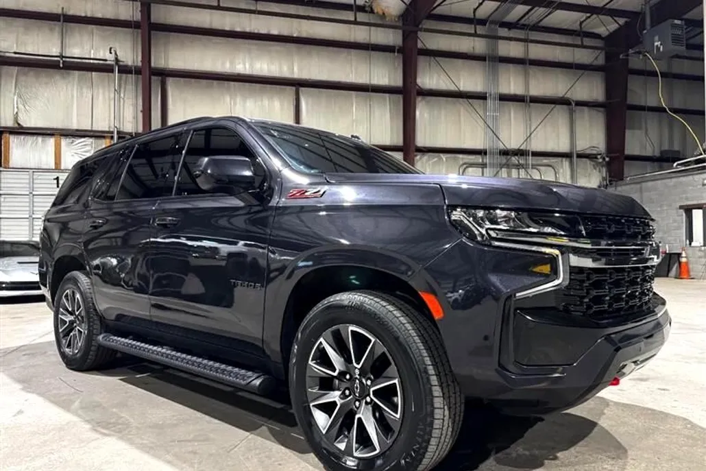 2022 Chevrolet Tahoe Z71 photo 1