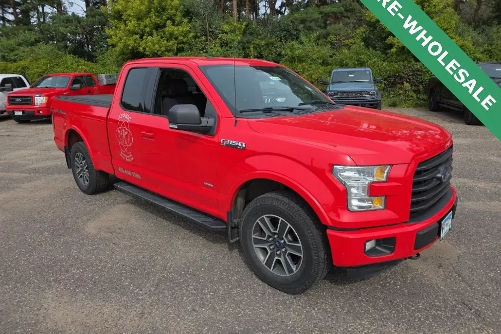 2015 Ford F-150 XLT photo 1