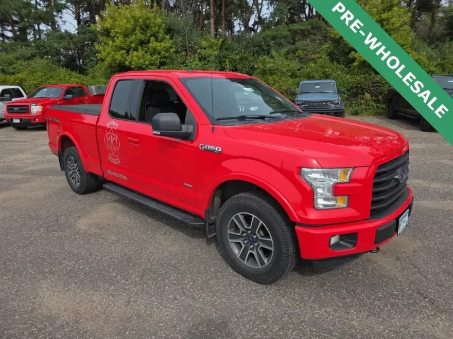 2015 Ford F-150 XLT photo 1