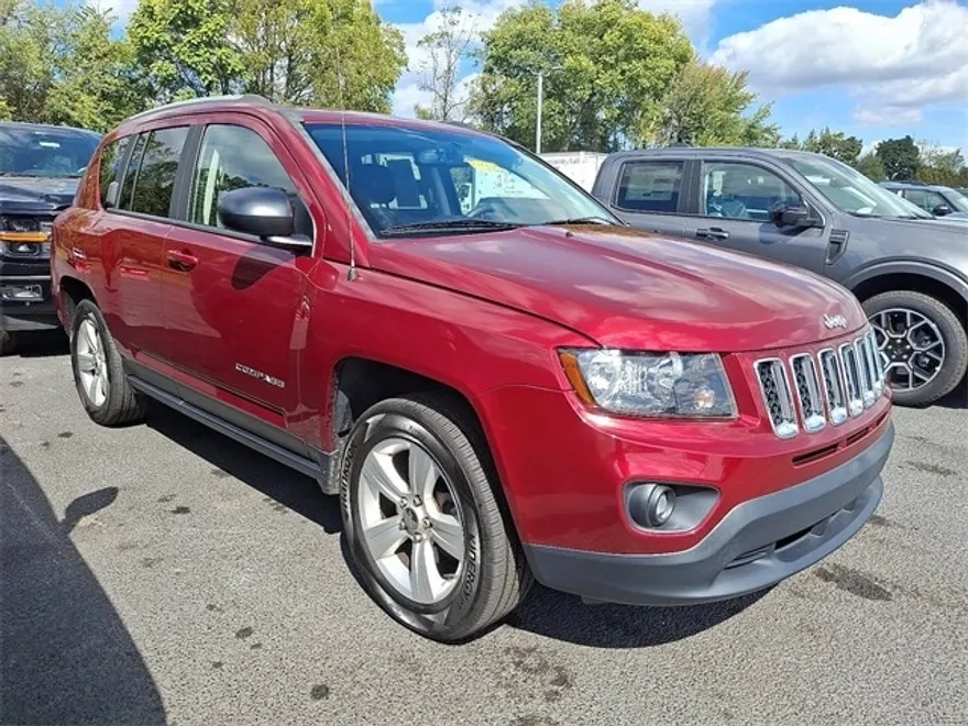 2016 Jeep Compass Sport photo 1