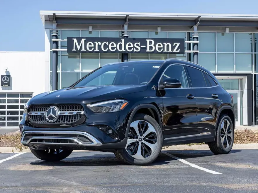 2025 Mercedes Benz GLA 250 4MATIC photo 1