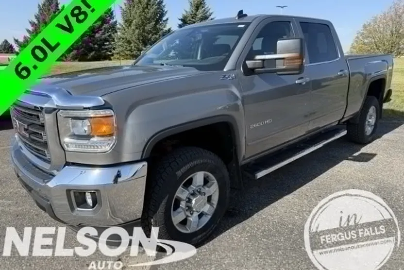 2017 Gmc Sierra SLE photo 1