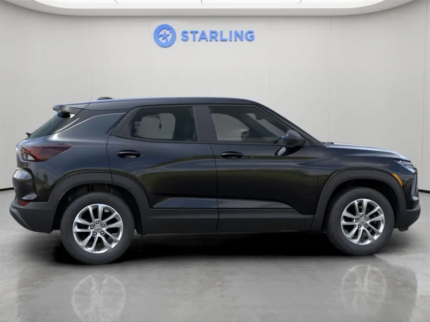 2026 Chevrolet Trailblazer LS photo 1