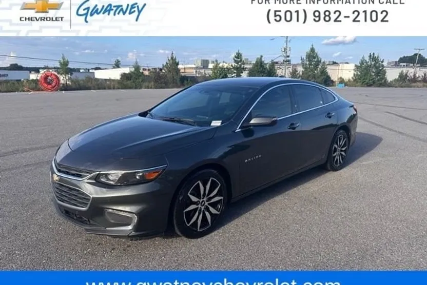 2016 Chevrolet Malibu 2LT photo 1