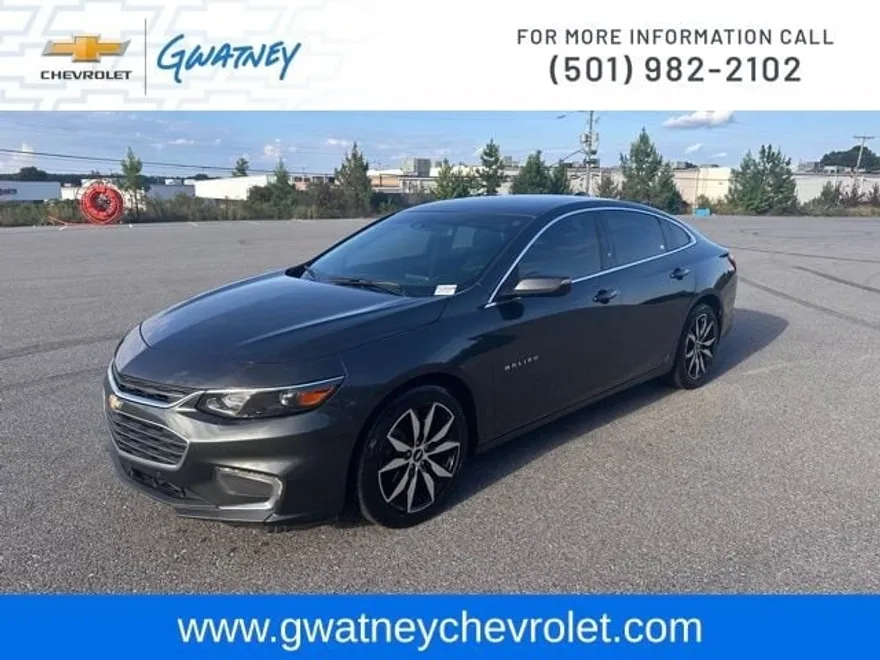 2016 Chevrolet Malibu 2LT photo 1