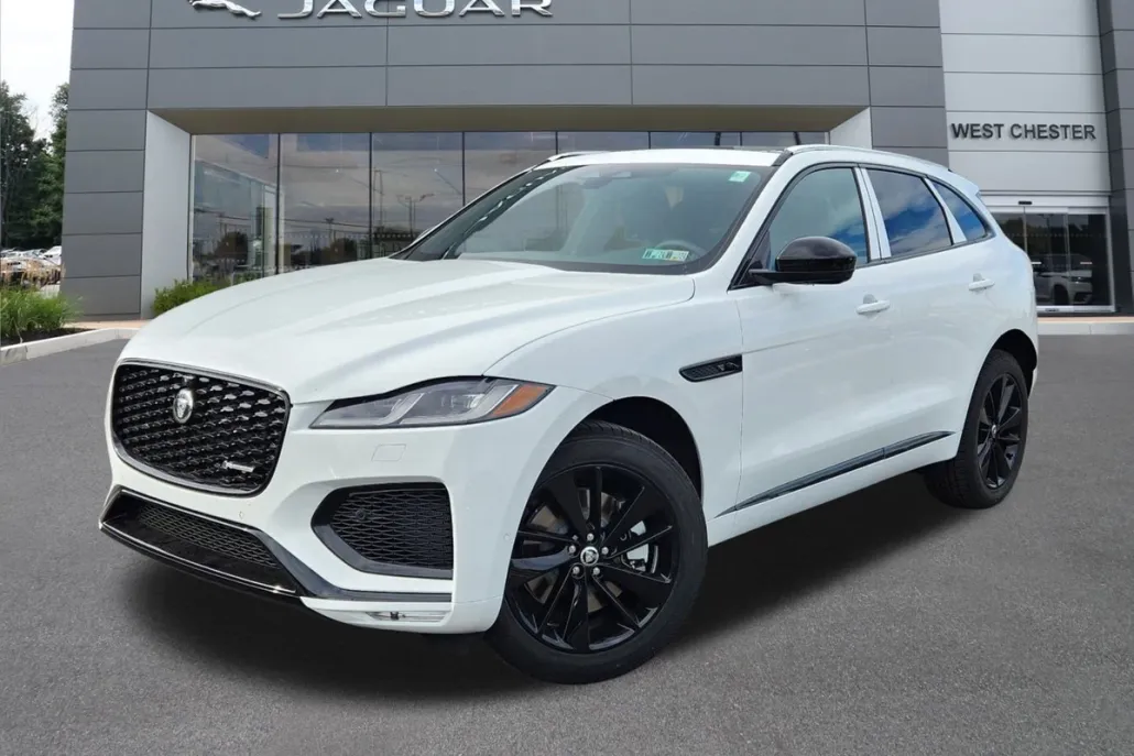 2024 Jaguar F-PACE P400 R-Dynamic S photo 1