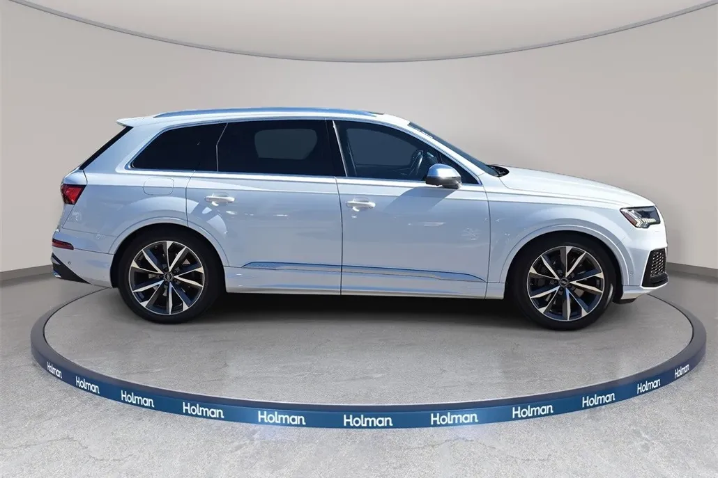 2022 Audi SQ7 Premium Plus photo 1