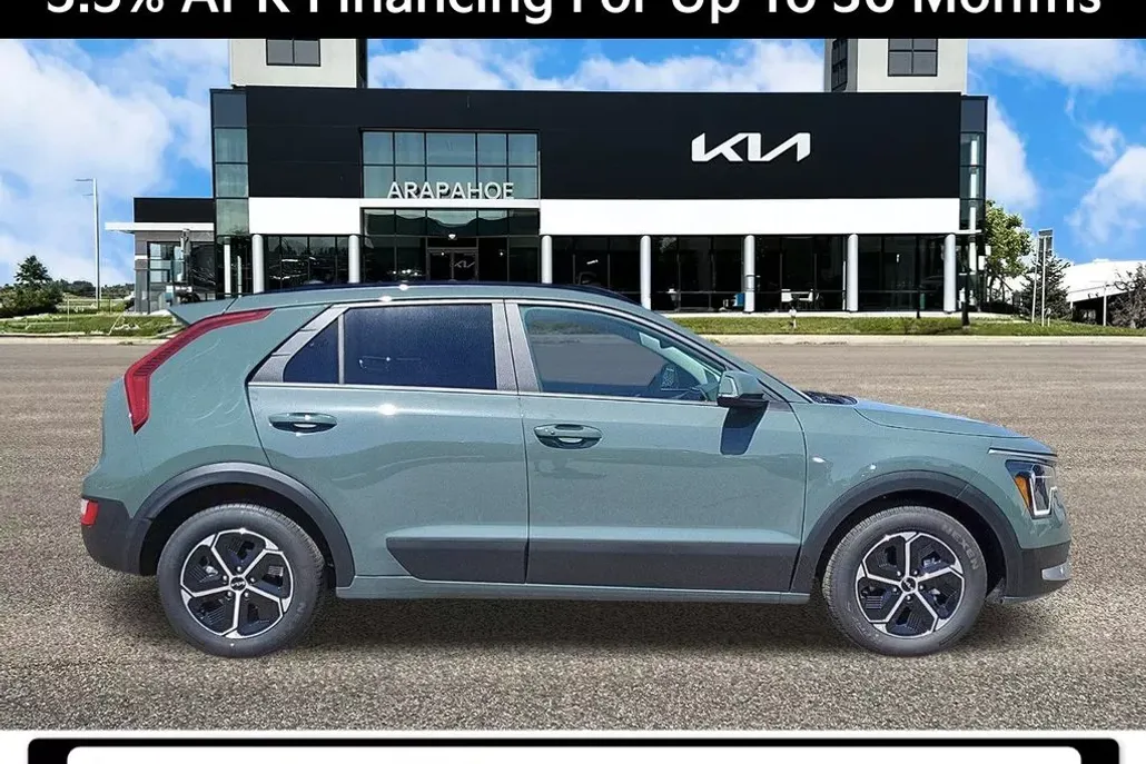 2025 Kia Niro EX photo 1