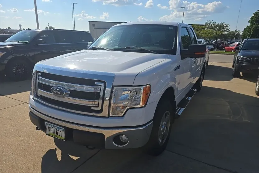 2014 Ford F-150 XLT photo 1
