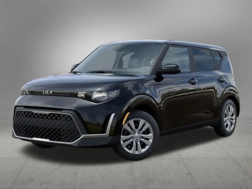2025 Kia Soul LX photo 1