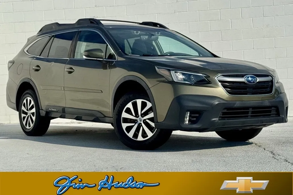 2020 Subaru Outback Premium photo 1