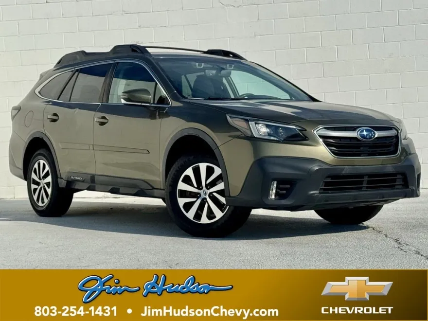 2020 Subaru Outback Premium photo 1