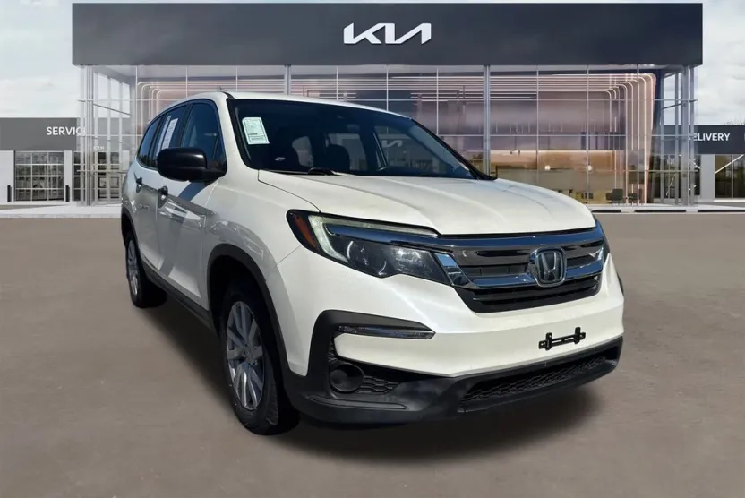 2019 Honda Pilot LX photo 1