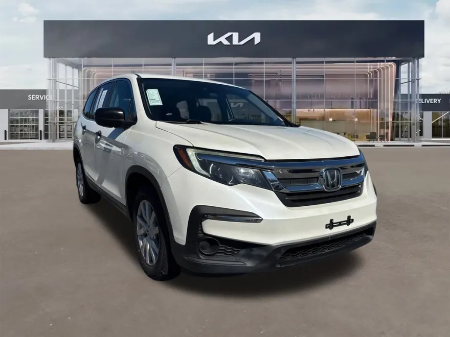 2019 Honda Pilot LX photo 1