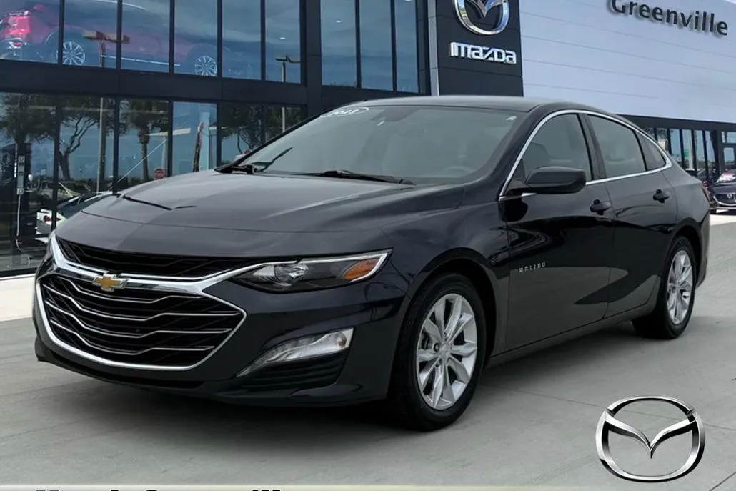 2023 Chevrolet Malibu 1LT photo 1