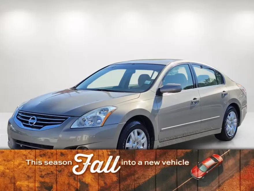 2011 Nissan Altima 2.5 S photo 1