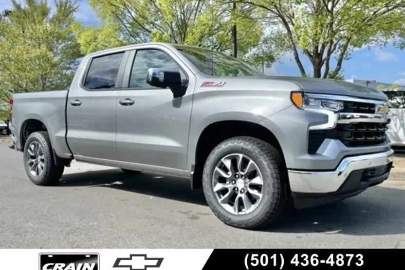 2025 Chevrolet Silverado 1500 LT photo 1