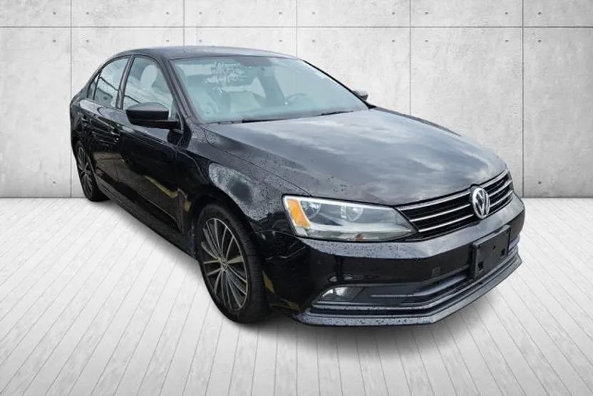 2016 Volkswagen Jetta 1.8T Sport photo 1