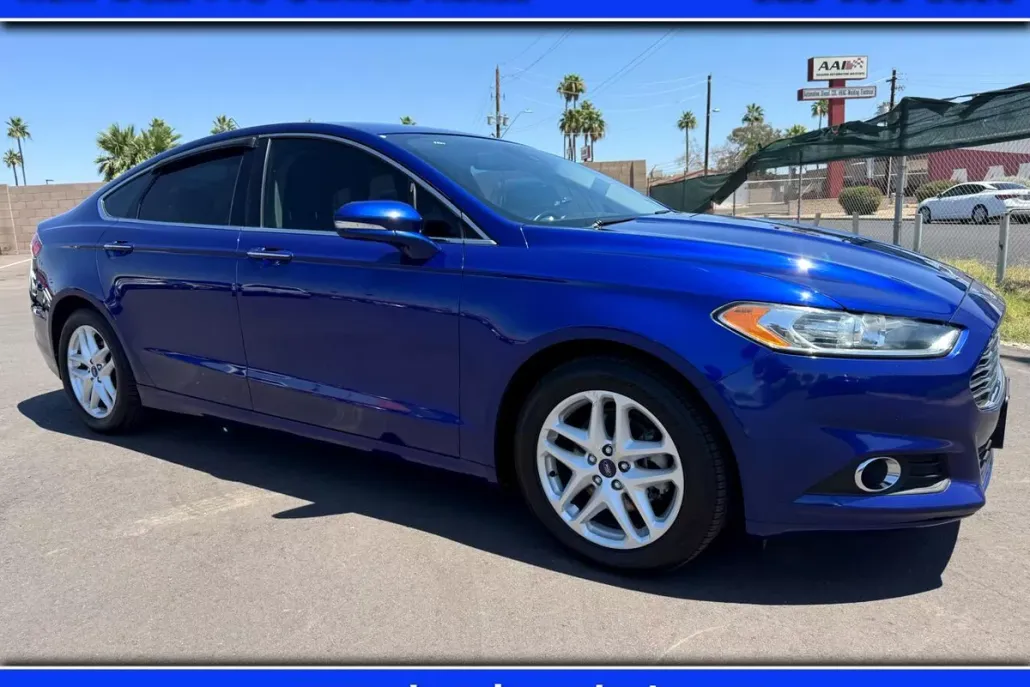 2014 Ford Fusion SE photo 1