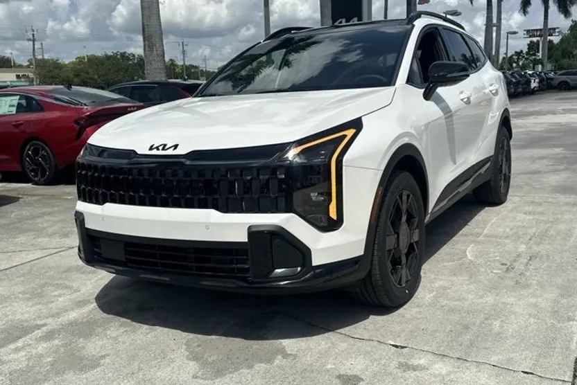 2026 Kia Sportage Hybrid X-Line photo 1