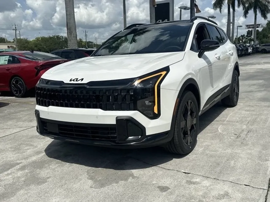 2026 Kia Sportage Hybrid X-Line photo 1
