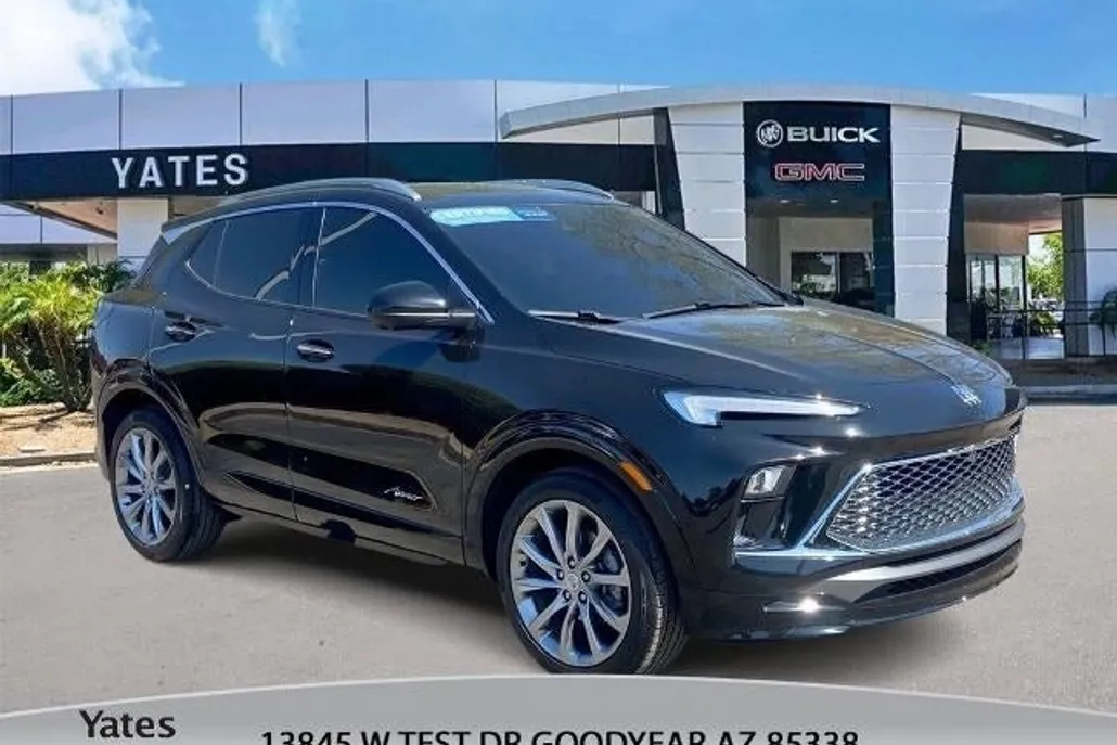 2024 Buick Encore GX Avenir photo 1