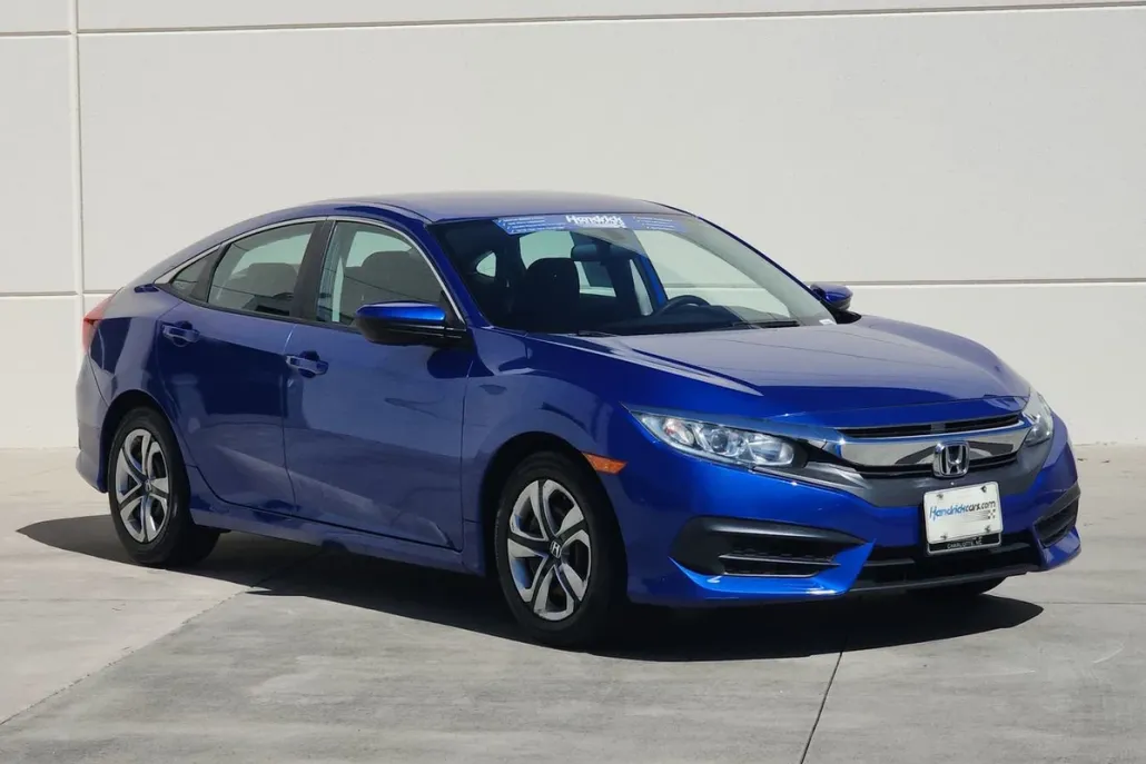 2018 Honda Civic LX photo 1