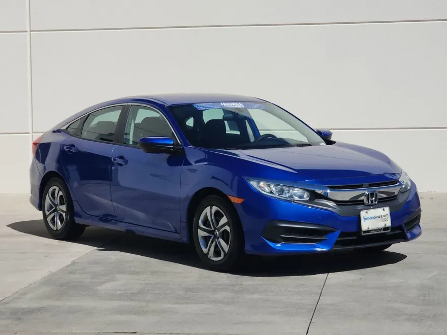 2018 Honda Civic LX photo 1