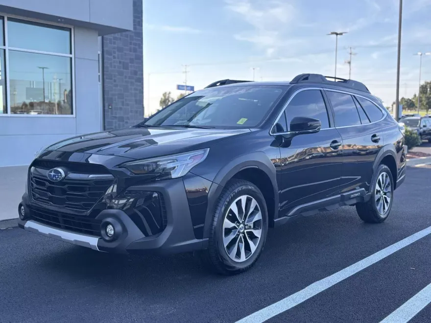 2024 Subaru Outback Limited photo 1