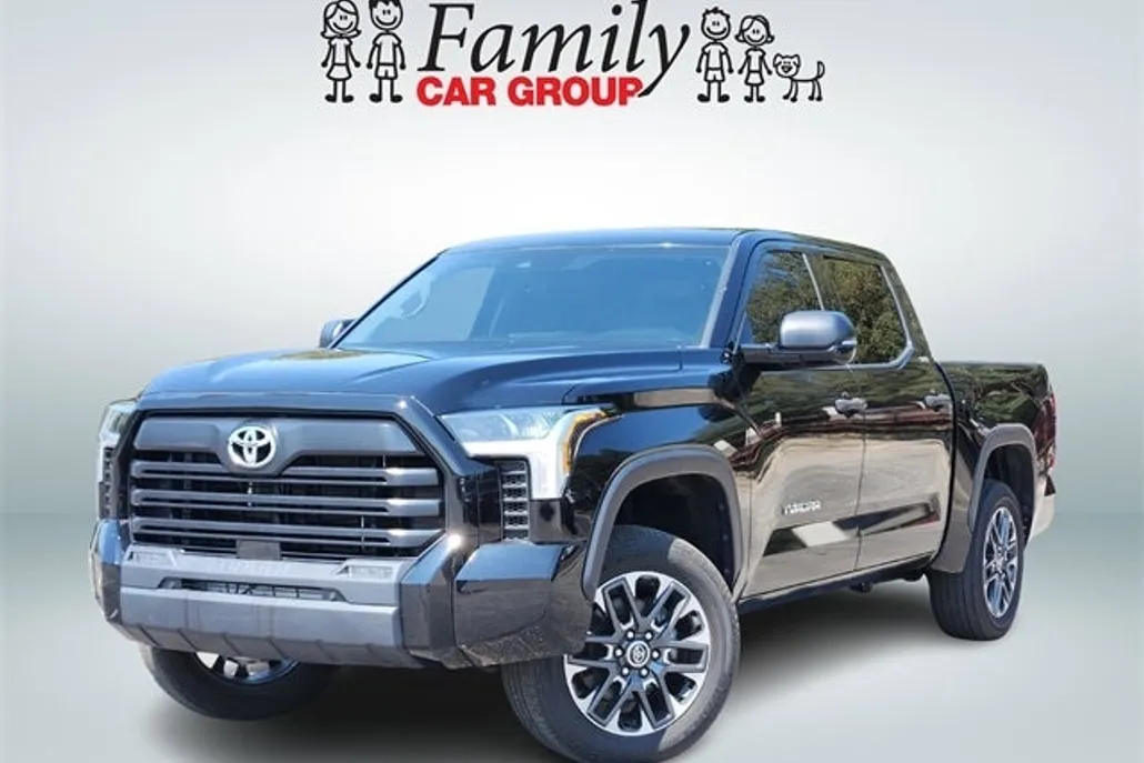 2022 Toyota Tundra SR5 photo 1
