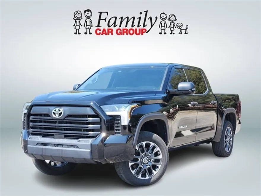 2022 Toyota Tundra SR5 photo 1