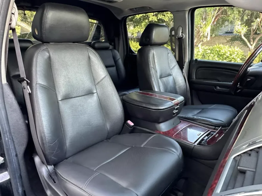 2007 Cadillac Escalade EXT photo 1