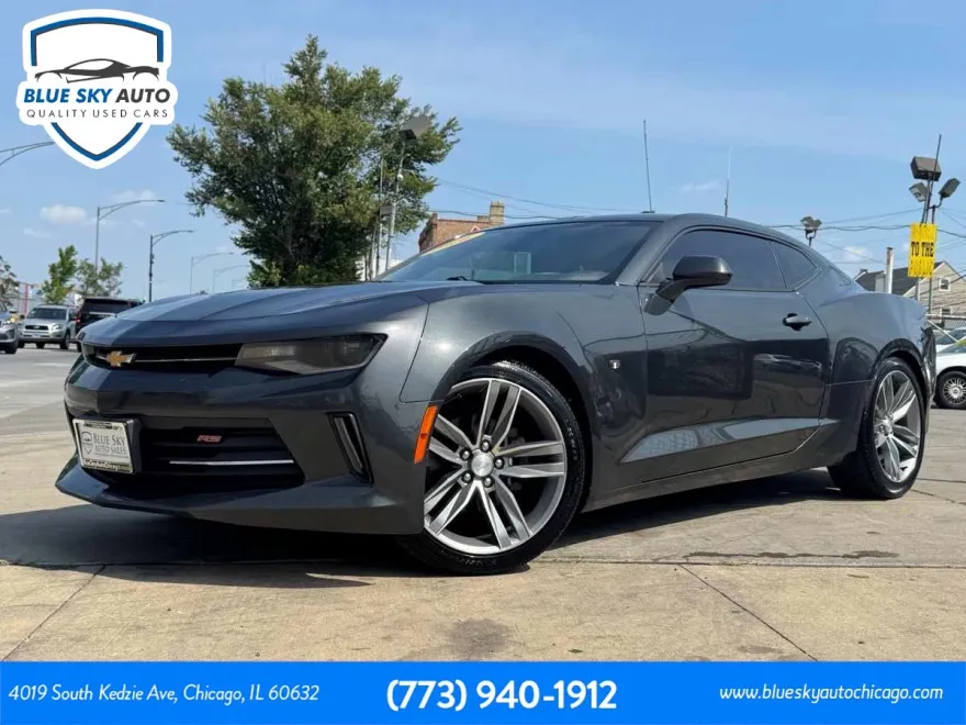 2016 Chevrolet Camaro 1LT photo 1