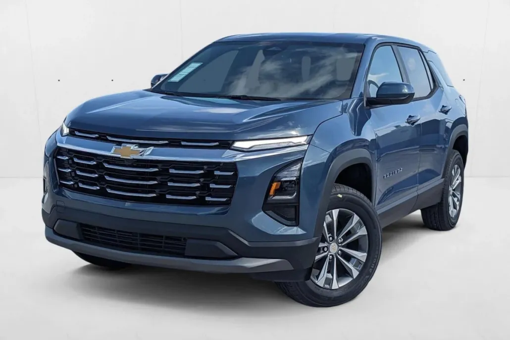 2026 Chevrolet Equinox LT photo 1