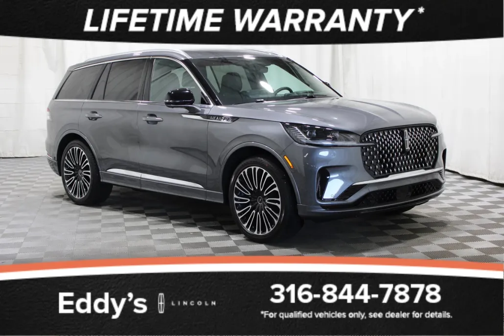 2025 Lincoln Aviator Black Label photo 1