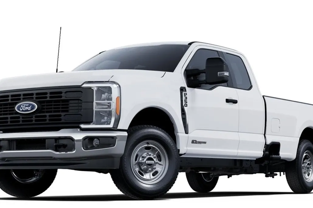2025 Ford F-350 XL photo 1