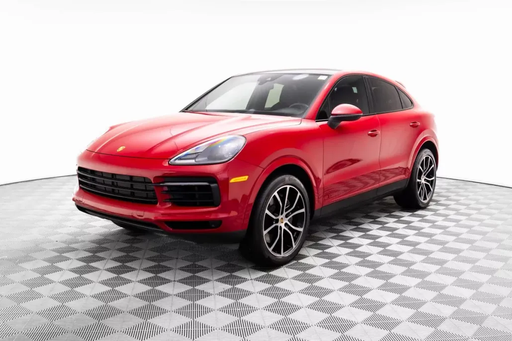 2023 Porsche Cayenne Coupe photo 1