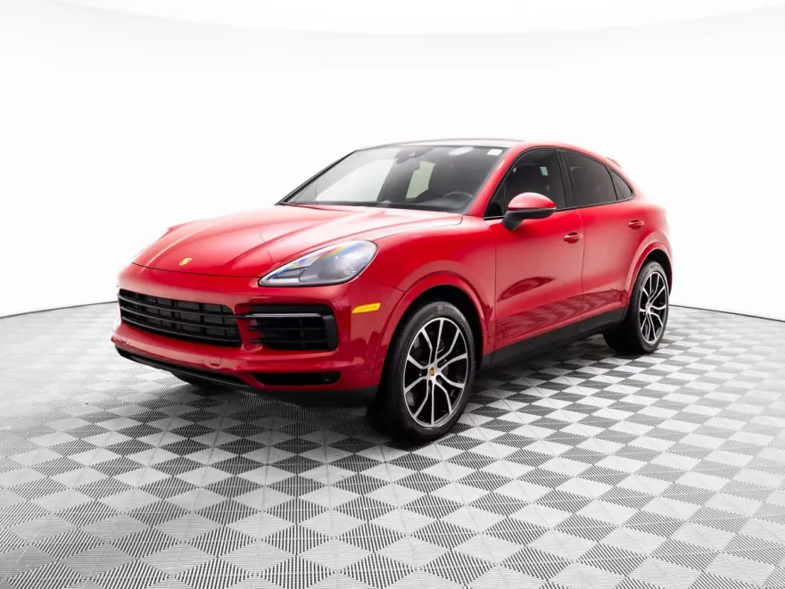 2023 Porsche Cayenne Coupe photo 1