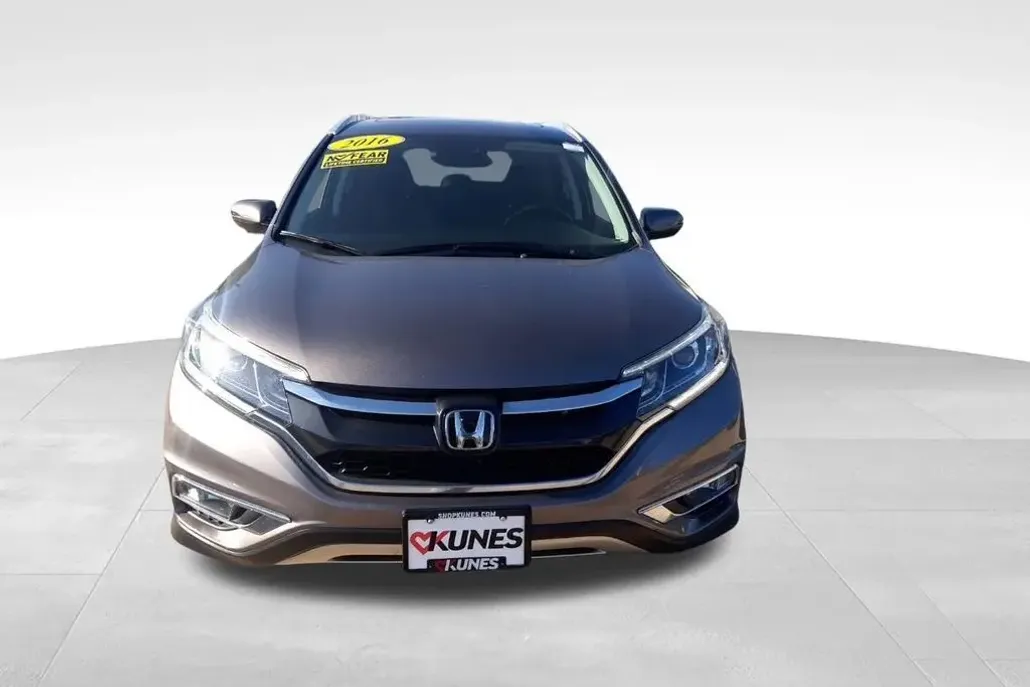 2016 Honda CR-V Touring photo 1