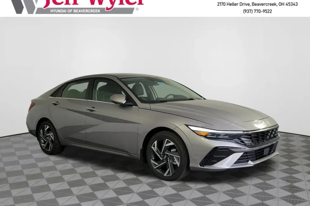 2025 Hyundai Elantra Hybrid Limited photo 1