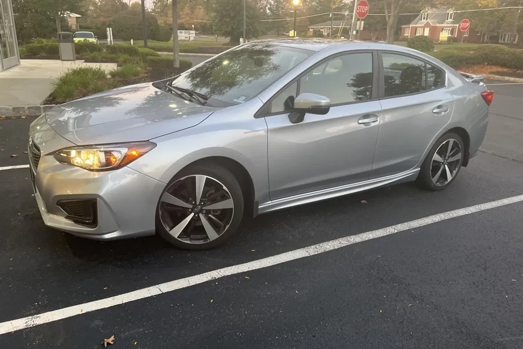 2019 Subaru Impreza 2.0i Sport photo 1