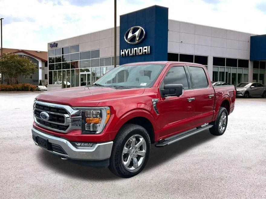 2021 Ford F-150 XLT photo 1